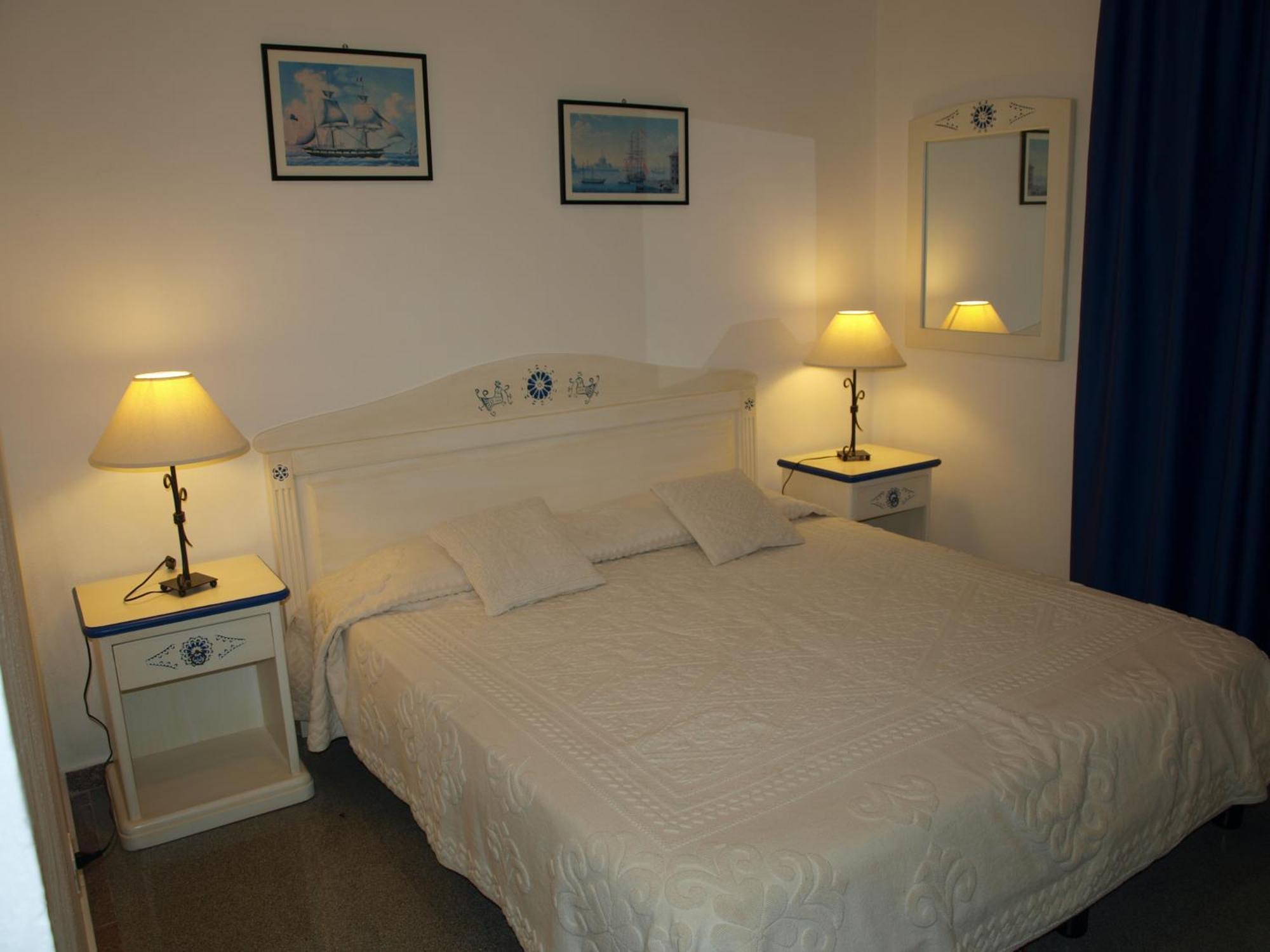 Hotel La Conchiglia La Maddalena  Bilik gambar